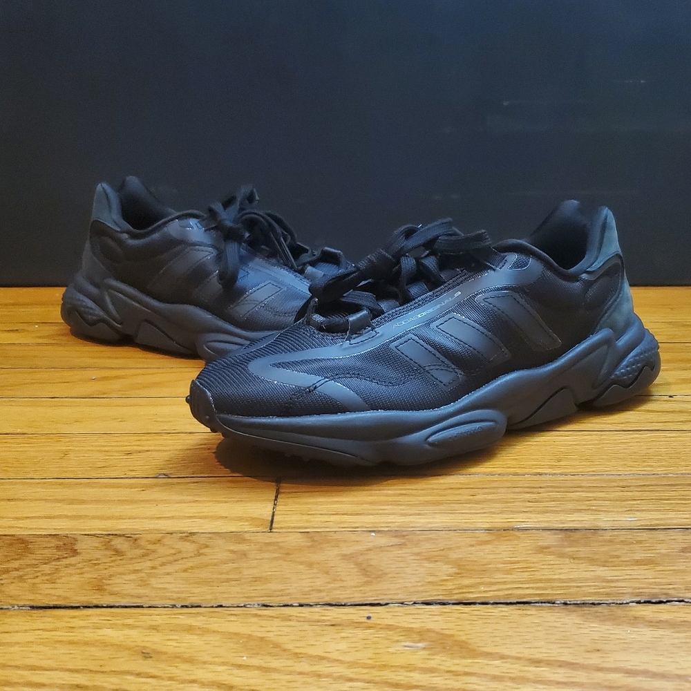 Adidas ozweego pure triple black men's sz 9.5